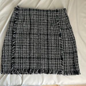Tweed skirt